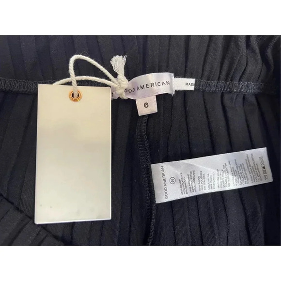 Good American Wide 90s Ribbed Biker Athletic Shorts Black 6 3X Pull On High Rise - Picture 8 of 10